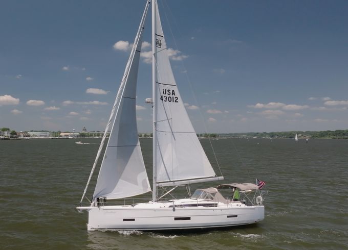 Dufour 430