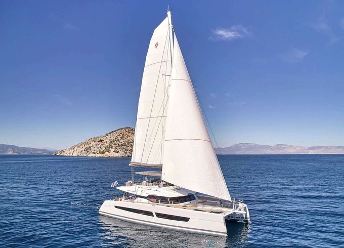 Fountaine Pajot ENCORE