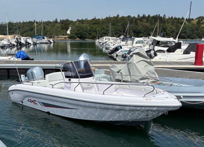 Ranieri Open Voyager 19