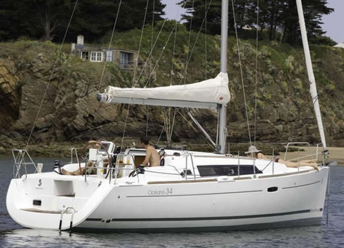 Bénéteau Oceanis 34