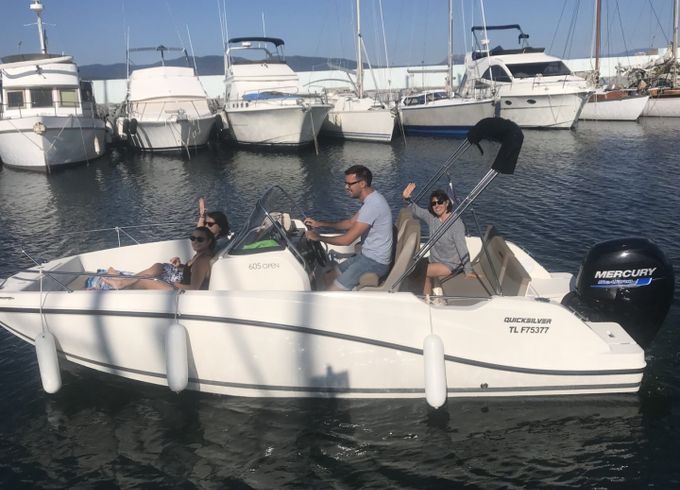 Quicksilver Activ 605 Open