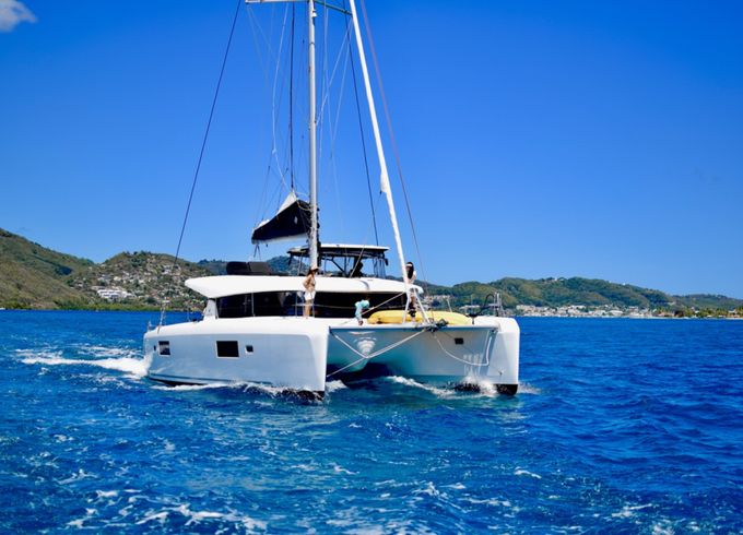 Lagoon 42