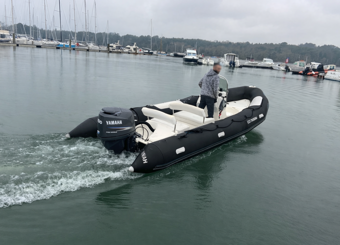 Bombard Explorer 640 SB