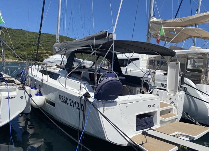 Dufour 430 Grand Large
