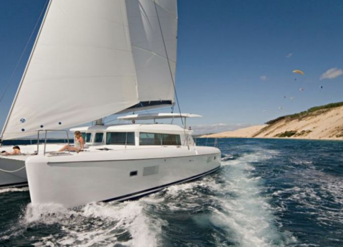 Lagoon 450 F