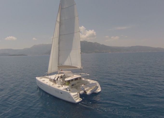 Lagoon 400
