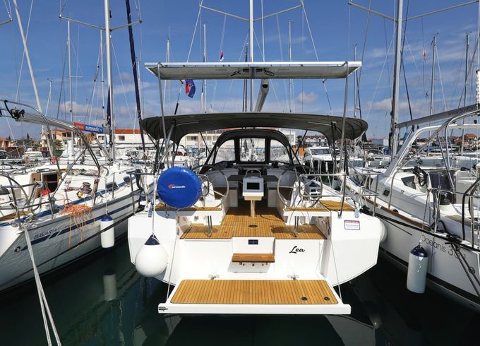 Bavaria C38