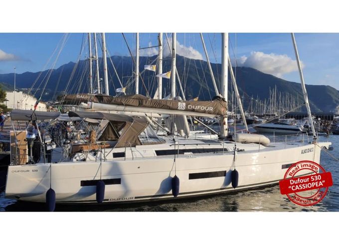 Dufour 530