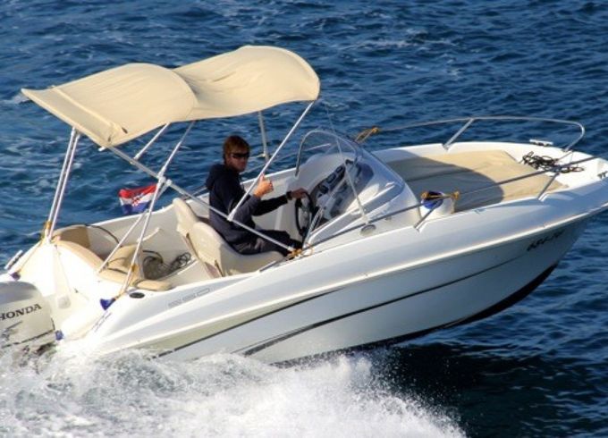 Bénéteau Beneteau 550 Flyer