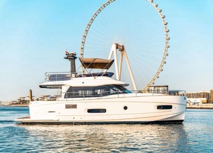Azimut 46 Fly