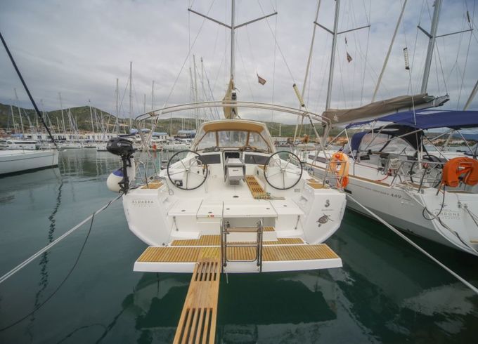 Bénéteau Oceanis 48