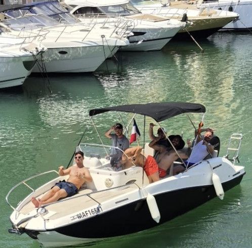 Quicksilver Activ 605 Sundeck
