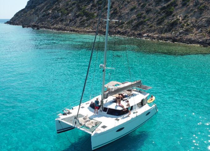 Fountaine Pajot Helia 44