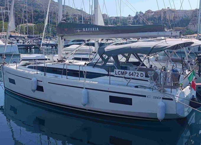 Bavaria C38