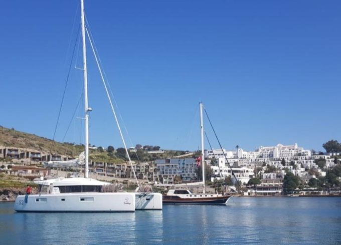 Lagoon 520