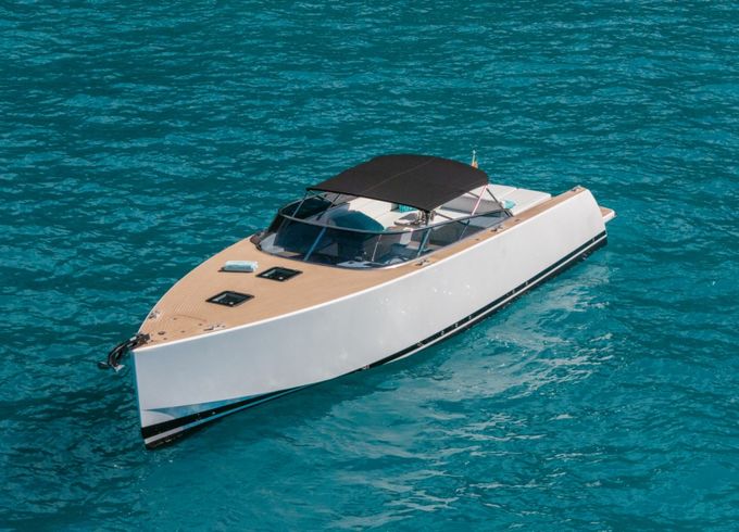 VanDutch 40