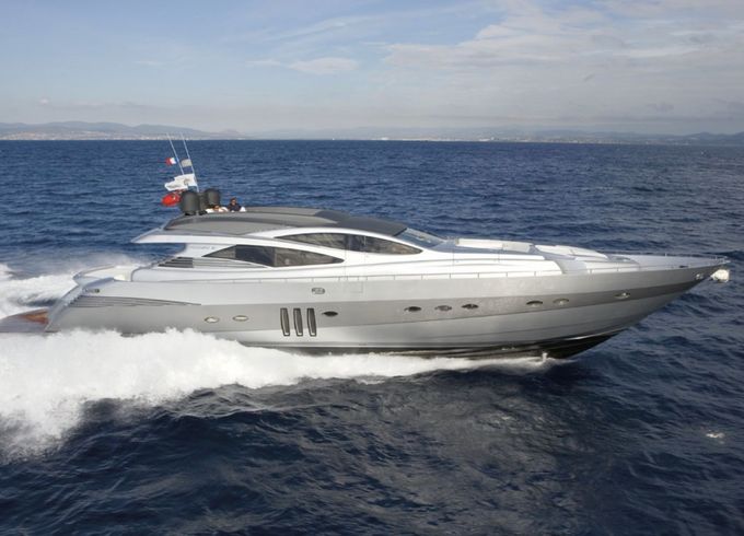 Ferretti Pershing 90 Sport
