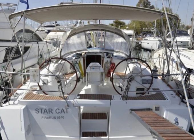 Bénéteau Oceanis 43