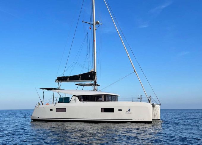 Lagoon 42