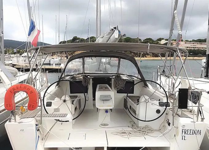 Dufour 410 Grand Large