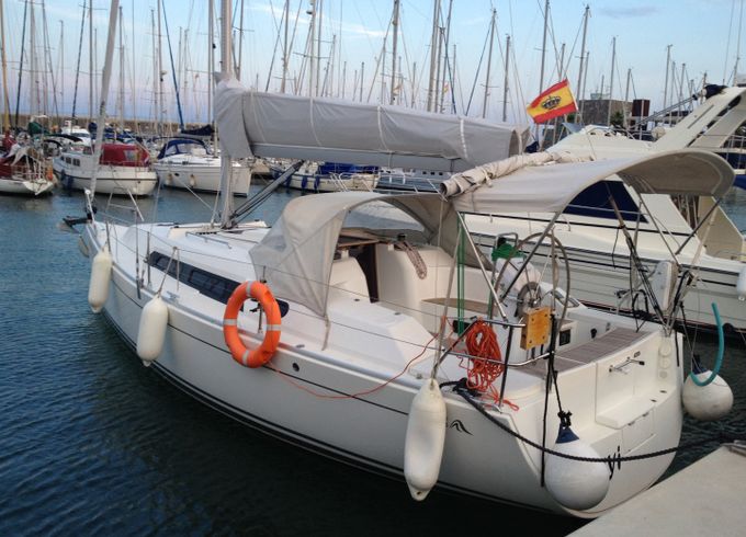 Hanse 320