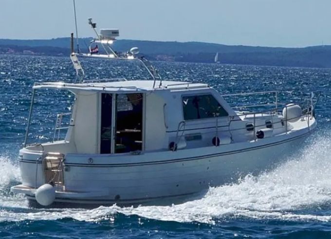 Sas Vektor ADRIA 1002
