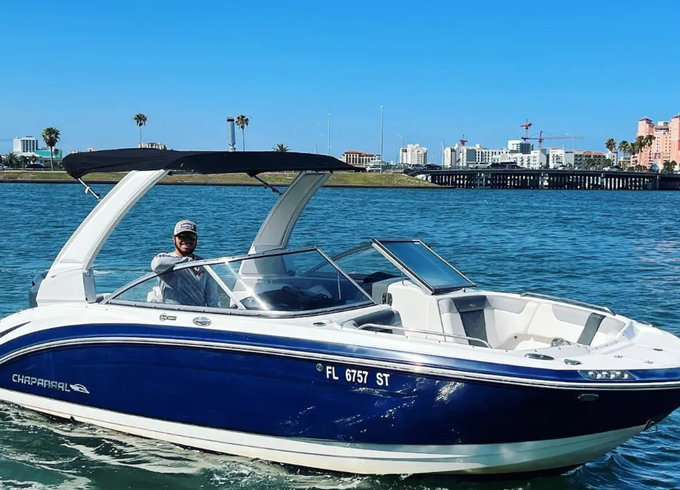 Chaparral 230 SUNCOAST