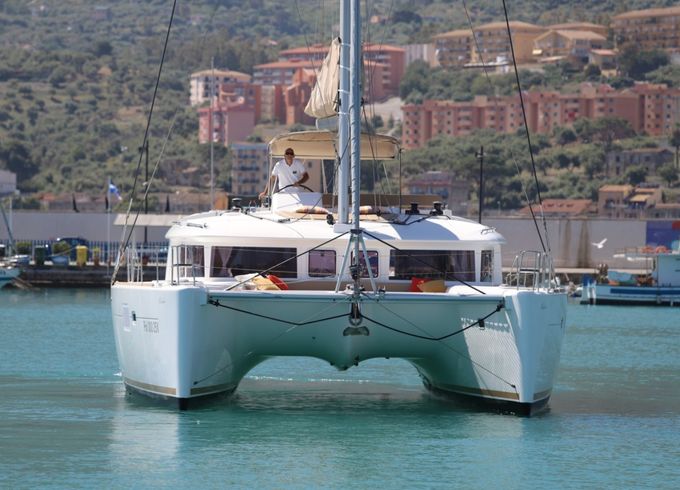 Lagoon 450 F