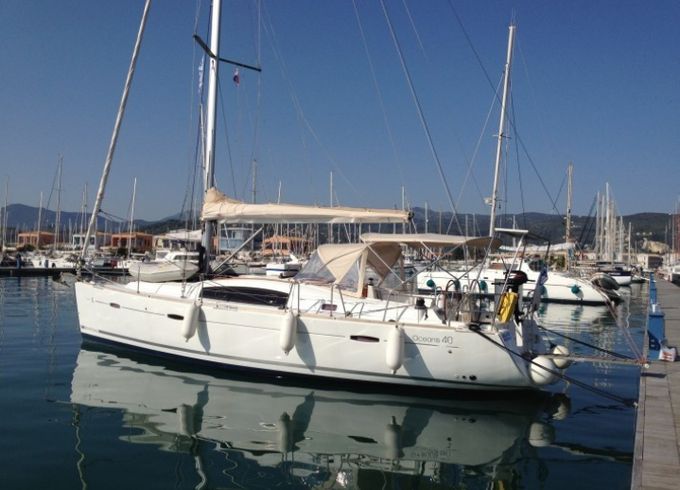 Bénéteau Oceanis 40