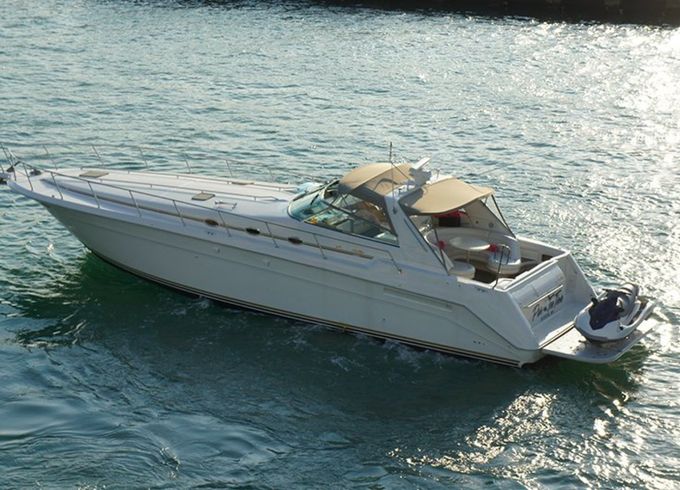 Sea Ray 555 Sundancer