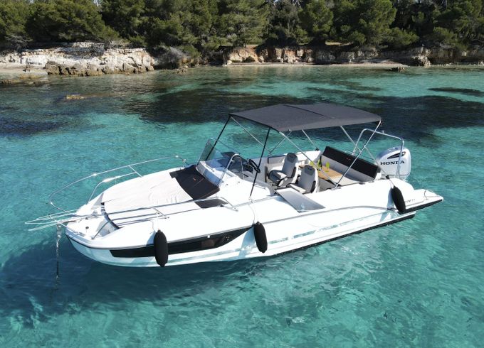 Bénéteau Flyer 7.7 SUNdeck