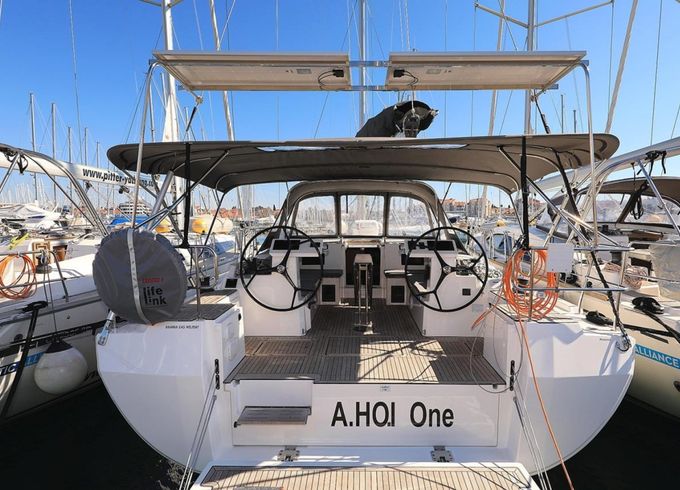 Bavaria C45 Holiday