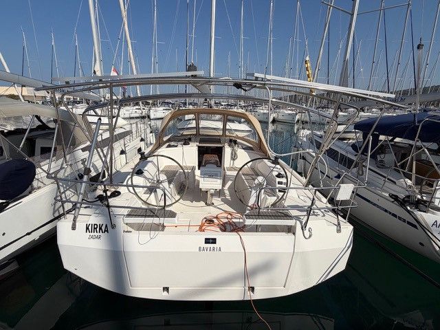 Bavaria C 42
