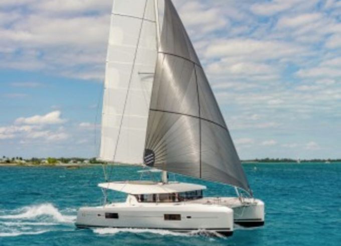 Lagoon 42