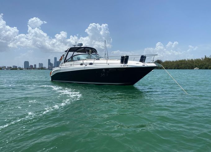 Sea Ray Sundancer 38