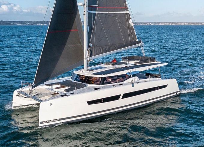 Fountaine Pajot Aura 51