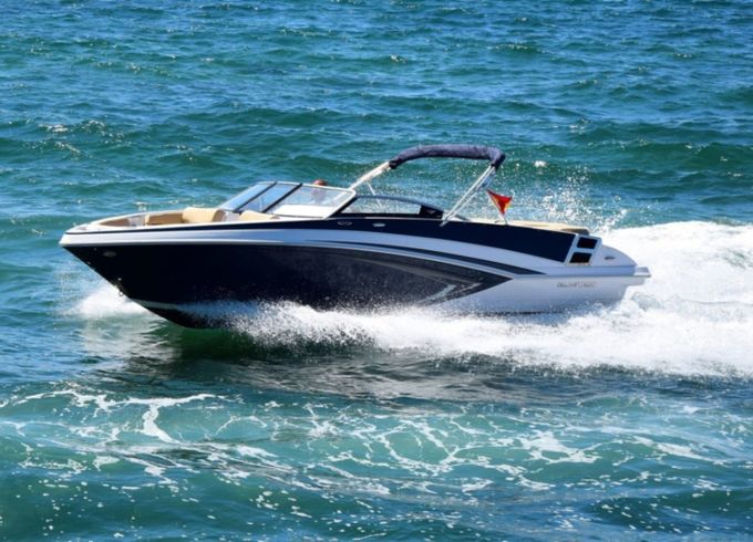 Glastron 245GT