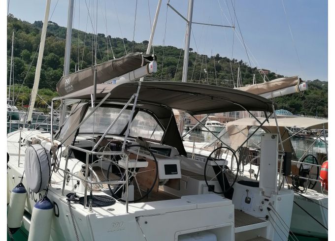 Dufour 390 Grand Large