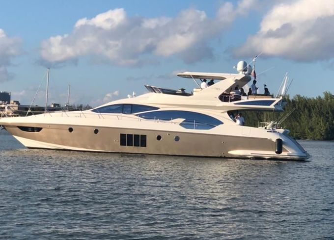 Azimut 70
