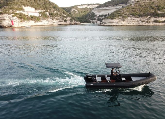 Sea Water Phantom 230