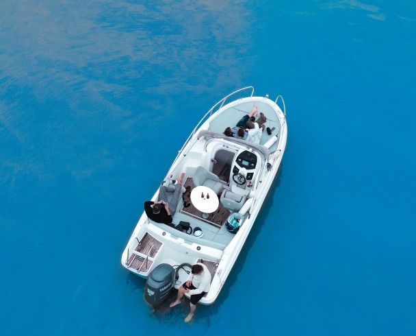 Bénéteau Flyer 650 Sun Deck