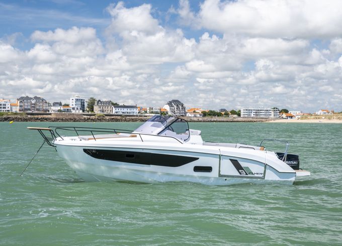 Bénéteau Flyer 9 Sundeck Elegance