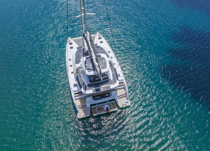 Lagoon 51