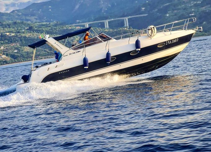 Mano Marine 32.50