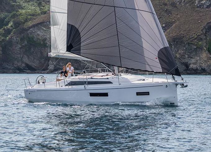 Bénéteau Oceanis 37.1