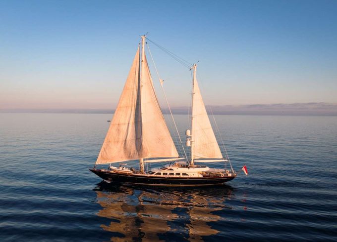Perini Navi ELLEN