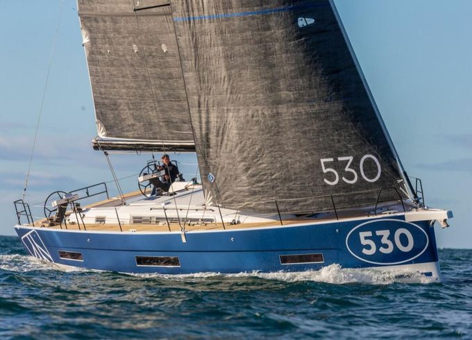 Dufour 530