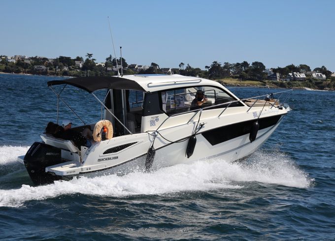Quicksilver Activ 755 Weekend