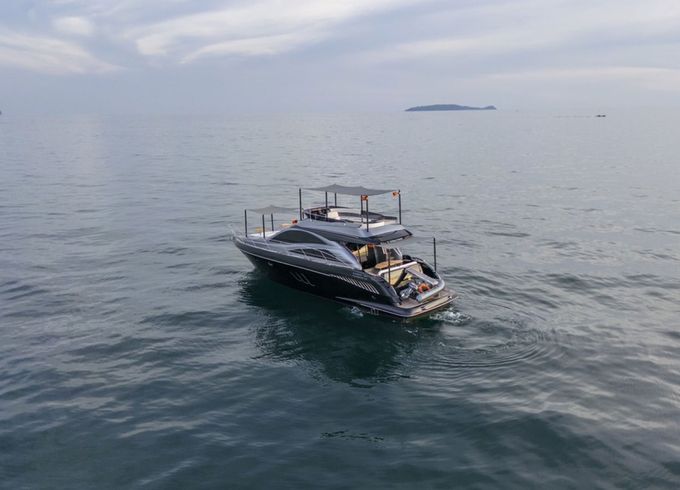 Azimut 55