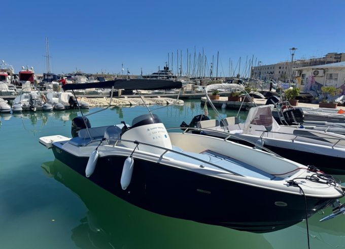 Clear Marine LIBRA OPEN 650